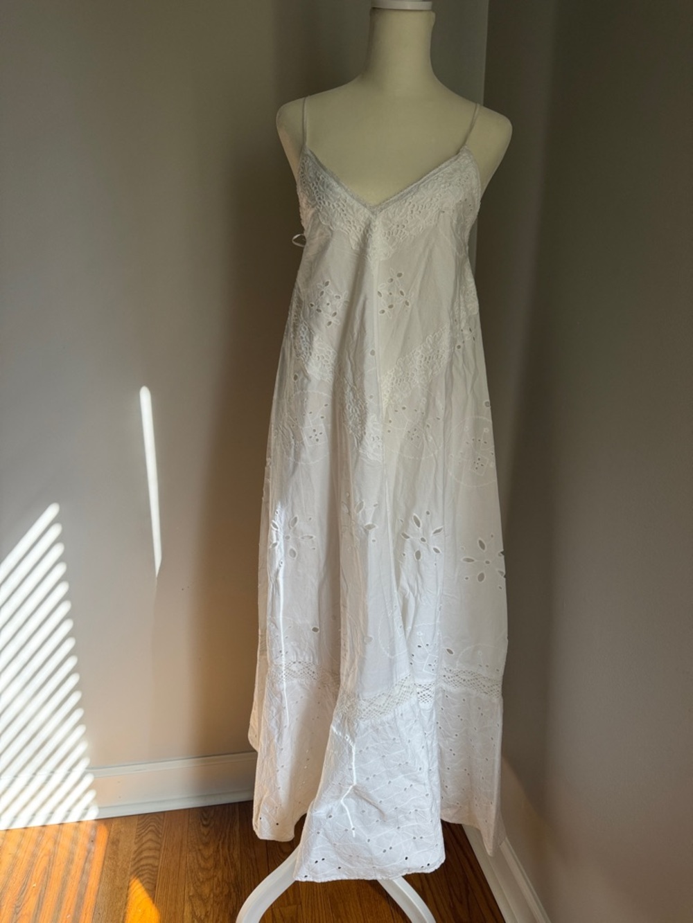 NWT ZARA Limited Edition white embroidered eyelet midi slip dress